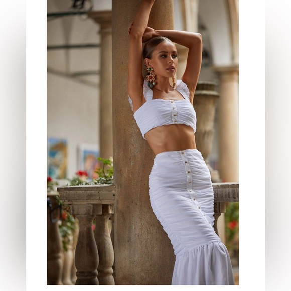 White drape ruffle skirt set - Picture 8 of 9